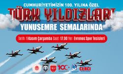 Türk Yıldızları Yunusemre semalarında