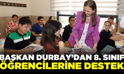 Başkan Durbay öğrencilere ders kitabı dağıttı