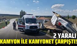 Kamyon ile kamyonet çarpıştı: 2 yaralı