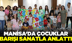 Manisa'da çocuklar barışı sanatla anlattı