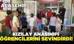 Kızılay, Alaşehirli çocuklara oyuncak dağıttı