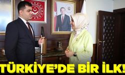 Türkiye'nin ilk görme engelli hakim yardımcısı görevine başladı