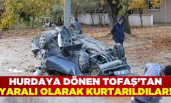 Kağıt gibi ezilen Tofaş'tan yaralı olarak kurtarıldılar