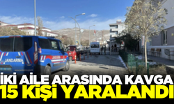 Ailelerin kavgasında çok sayıda yaralı var