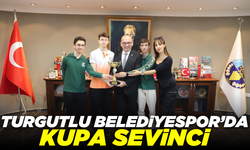 Turgutlu Belediyespor, Okullararası Gençler İl Şampiyonası’nda şampiyon oldu