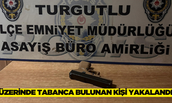 Turgutlu'da üzerinde tabanca bulunan kişi yakalandı