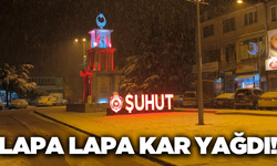 Afyonkarahisar'a lapa lapa kar yağdı