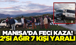 Manisa'da iki otomobil çarpıştı! 2'si ağır 7 yaralı