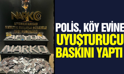 Afyonkarahisar'da polis, 8 bin 442 adet uyuşturucu hap ele geçirdi!