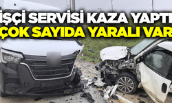 Servis minibüsü ile hafif ticari araç çarpıştı! Çok sayıda yaralı var