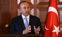 Bakan Çavuşoğlu, Mısır'da Türk iş adamlarıyla görüştü