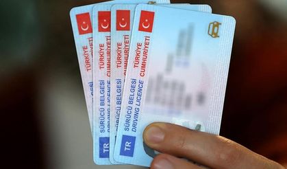 Eski tip ehliyetler son yılını yaşıyor! 7 milyondan fazla Kişi mağdur olabilir!