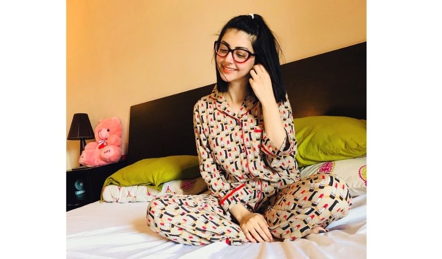 Moomal Khalid Dr. Aima rolünde