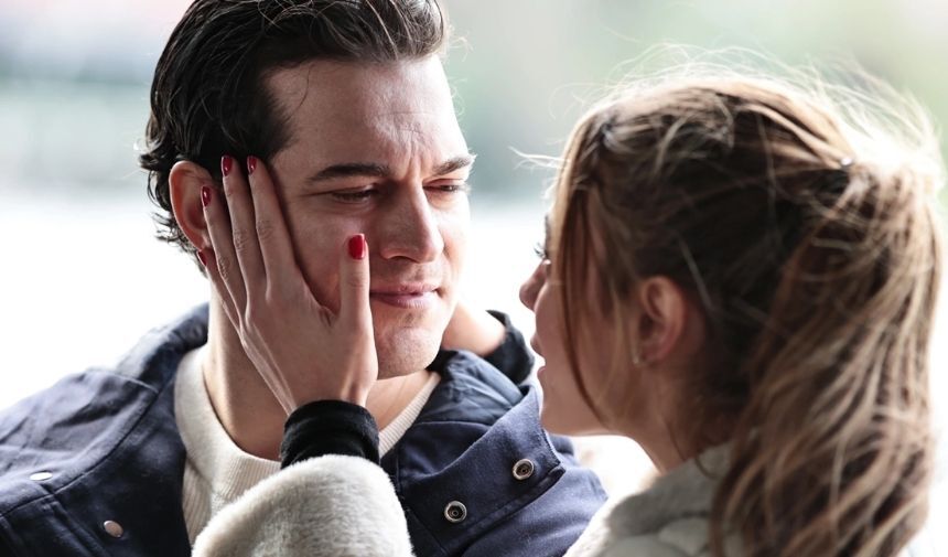 Gaddar Dizi Senaristi Kim