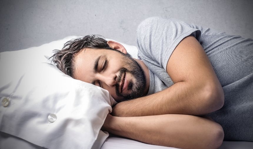 Gece Yatmadan Önce Süt Içmenin Yararları Zararları Nelerdir (3)