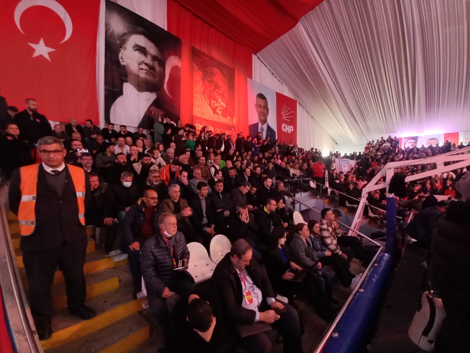 Başkan Özel Manisa'da (2)