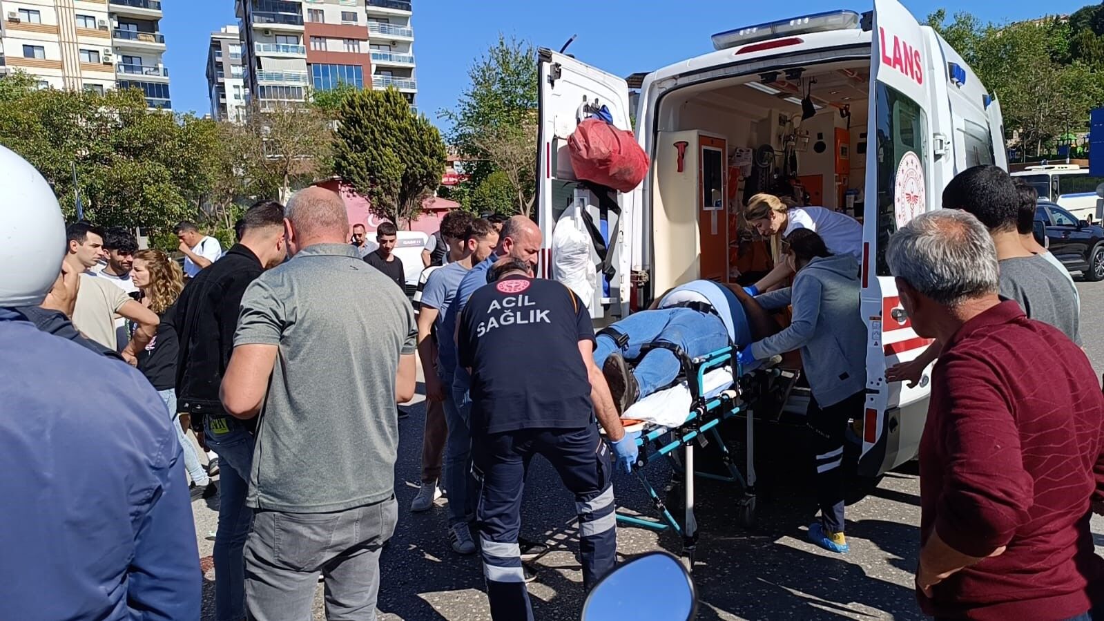 Manisa'da korkutan kaza! 1 kişi ağır yaralı-2