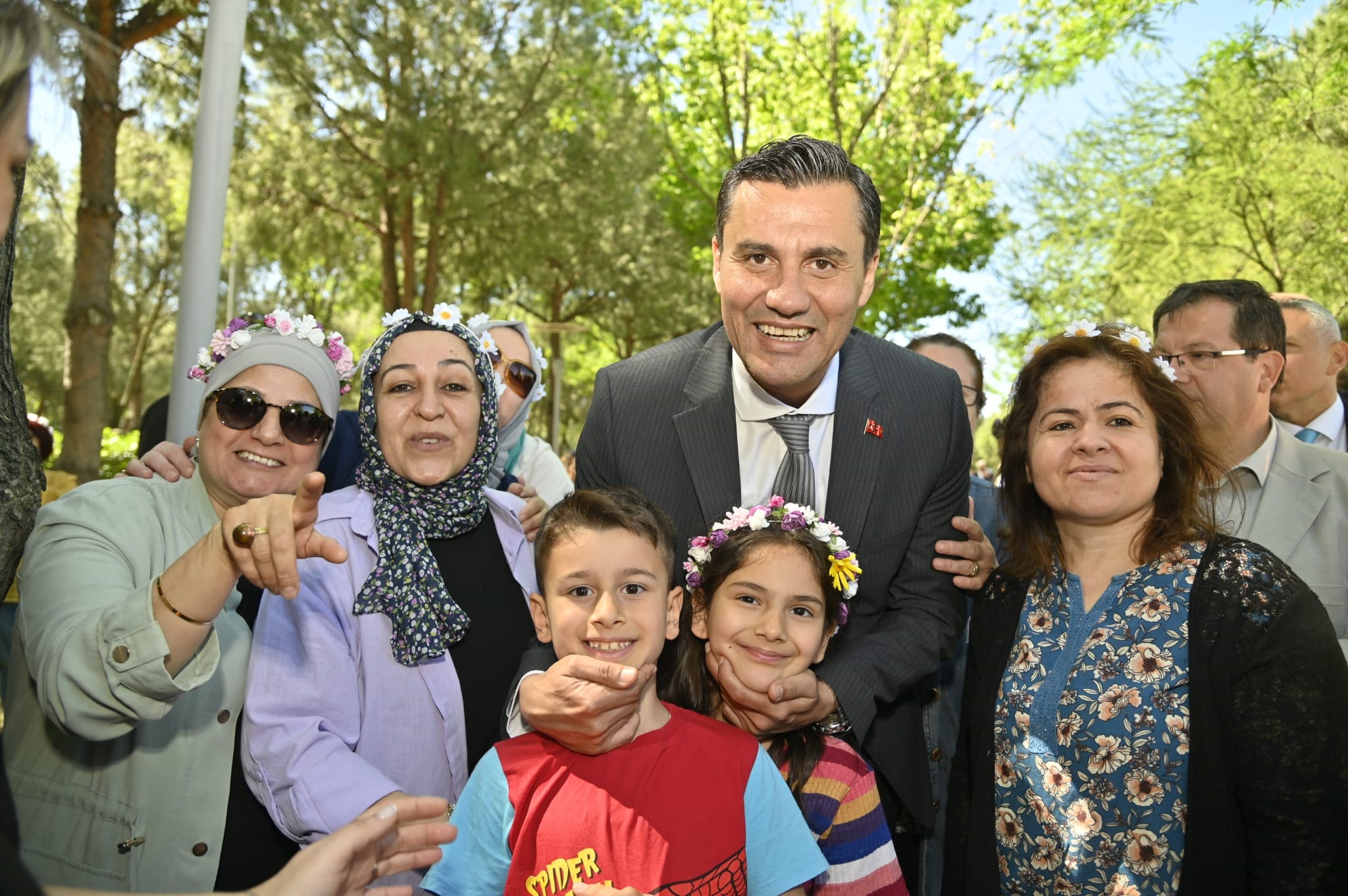Manisa'da hıdırellez coşkusu Atatürk Kent Park'ı sardı!-2