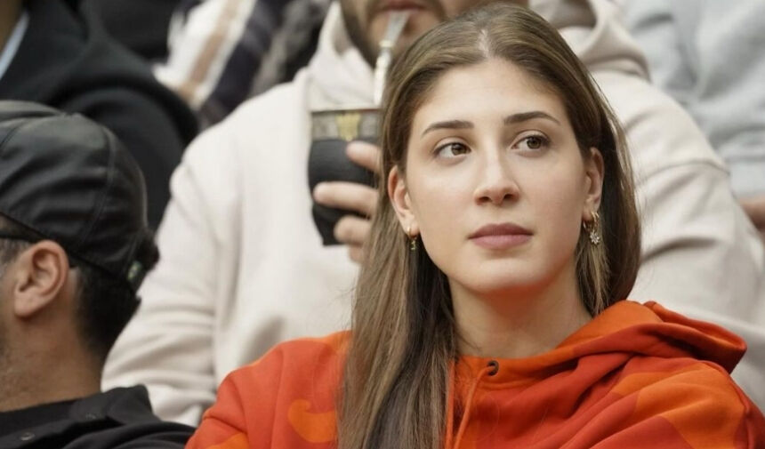 Barış Alper Yılmaz Sevgilisi Kim Barış Alper Ile İlkin Aydın Sevgili Mi (1)