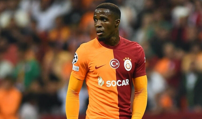 Herkes Yanıldı! Galatasaray, Wilfried Zaha Transfer Bombasını Patlattı Mı (1)