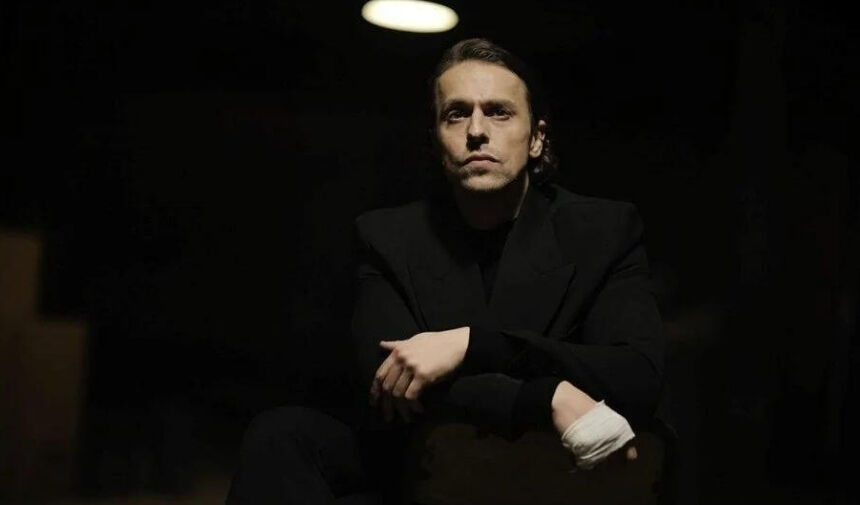 Sandik Kokusu’nda Ati̇lla Ekranlara Veda Edi̇yor! (2)