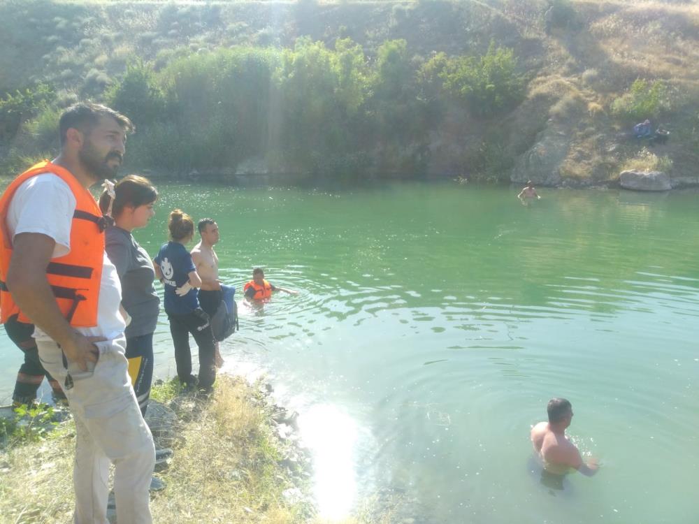 13 yaşındaki çocuk baraj gölünde can verdi-1