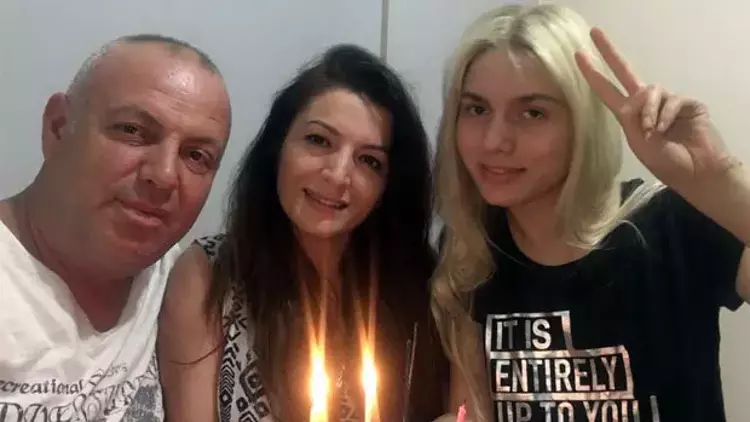 Aleyna Tilki Nereli 5