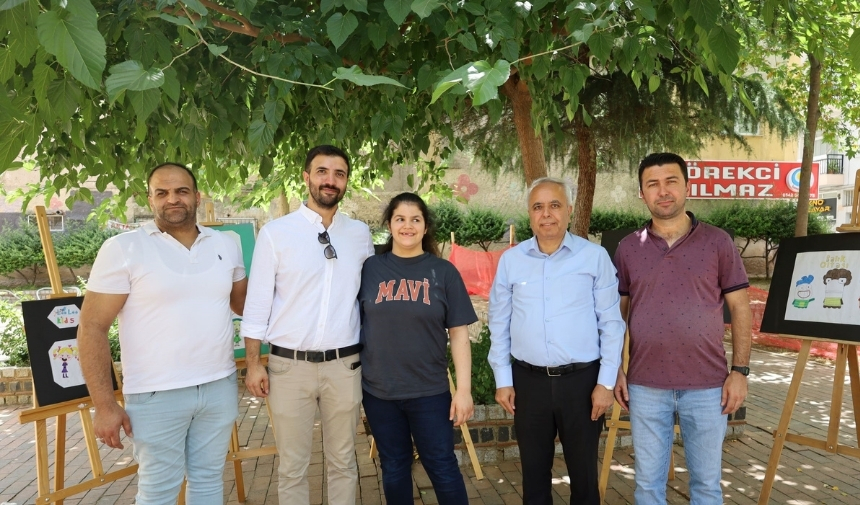 Manisa'da Otizmli Nisa Duygularını Sanatla Ifade Ediyor! (4)
