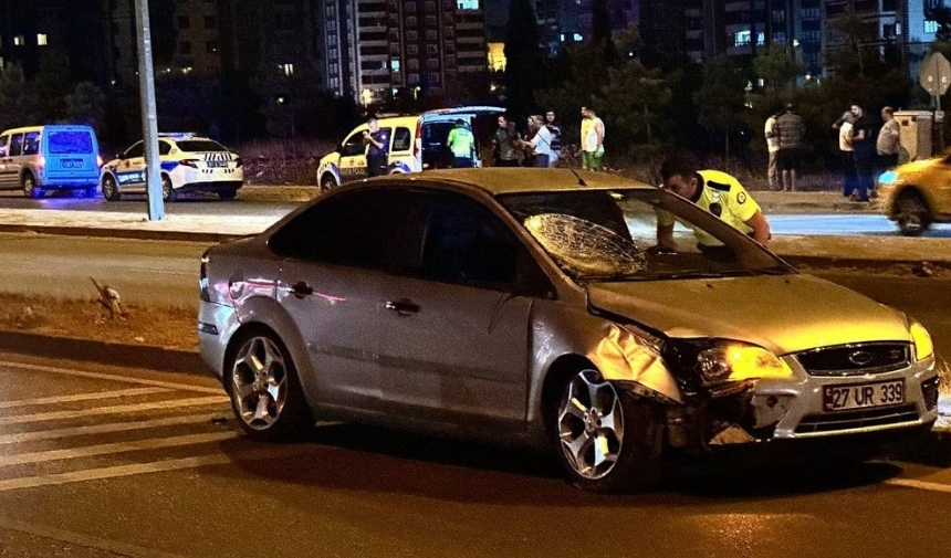 Otomobilin Çarptığı Kadın Hayatını Kaybetti! (1)