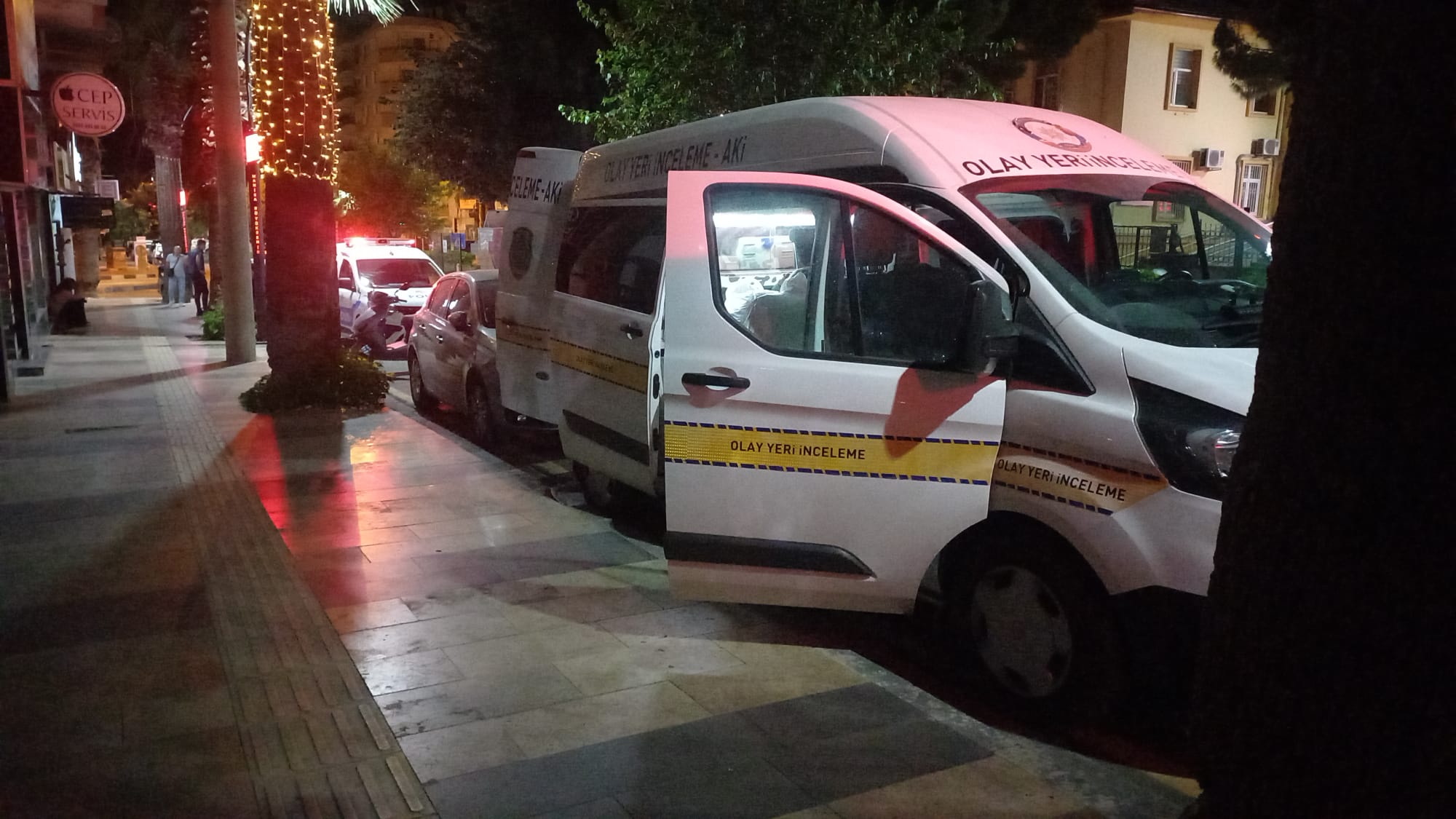 Manisa'da evden gelen kokular, ekipleri harekete geçirdi!