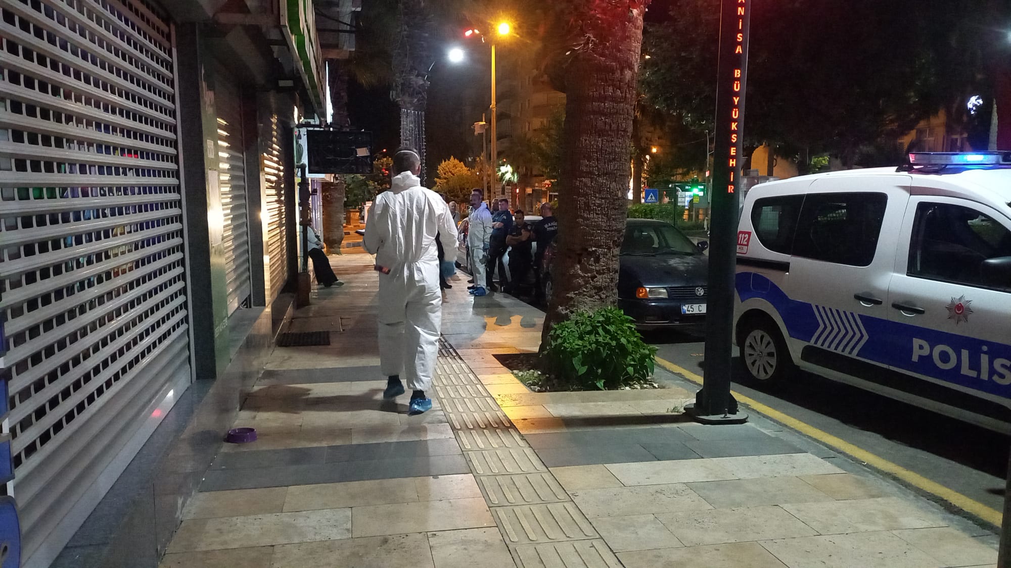 Manisa'da evden gelen kokular, ekipleri harekete geçirdi!