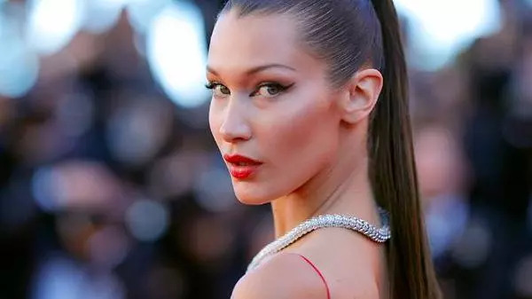 Bella Hadid Kimdir 3