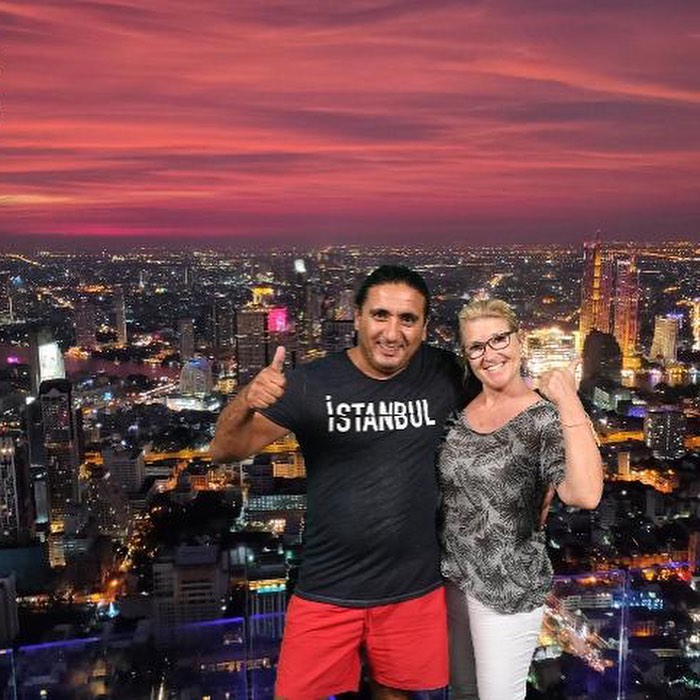 Feyzullah Ve Dianna Kadıoğlu