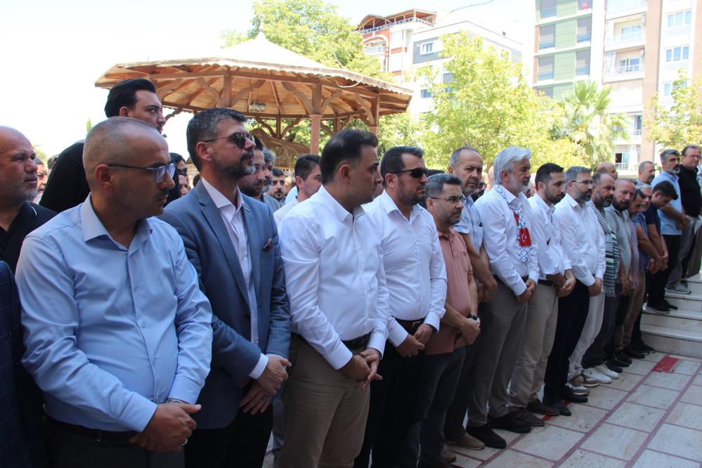 Haniye için Manisa'da gıyabi cenaze namazı