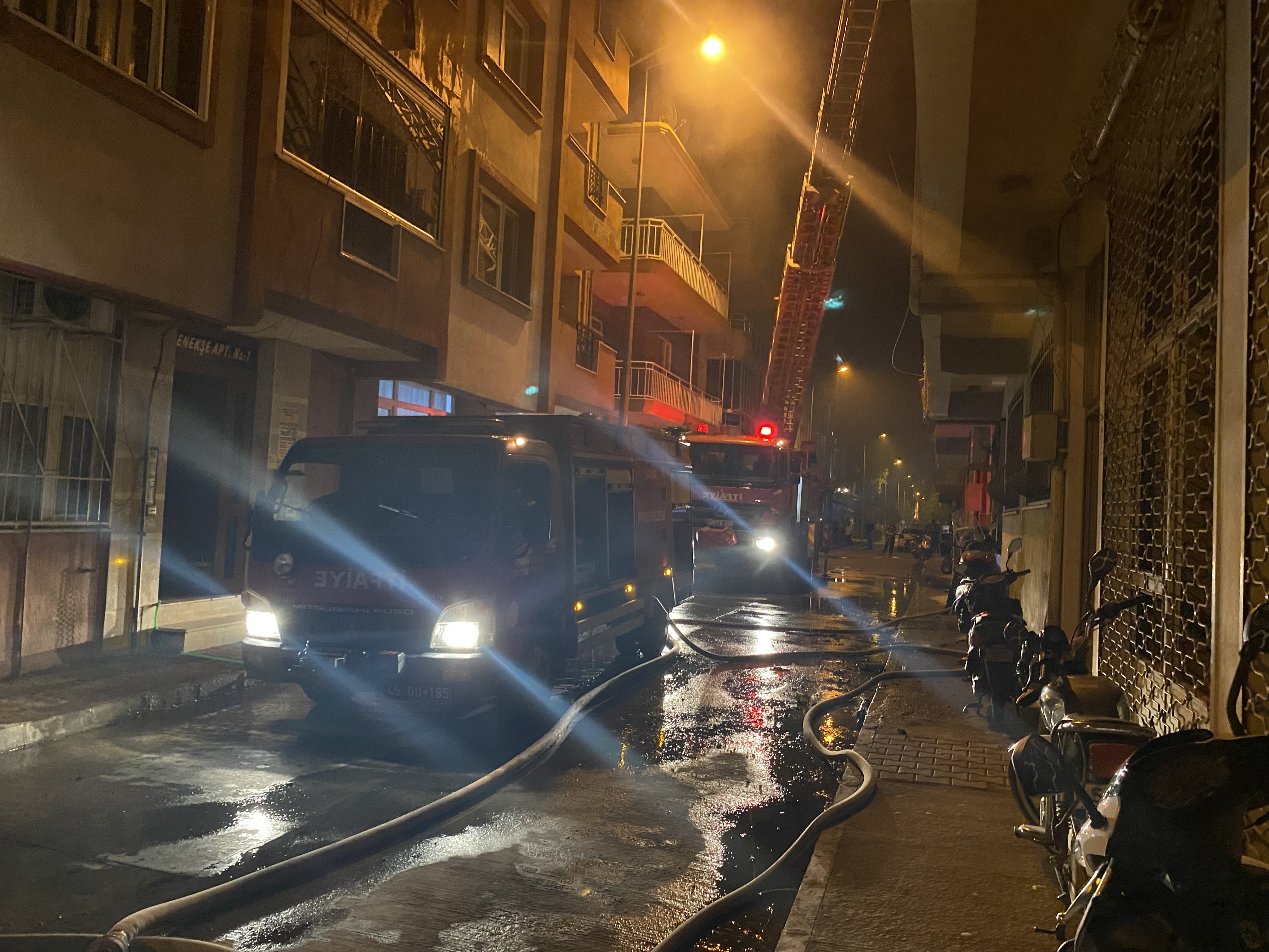 Alaşehir'de yangın paniği!-11