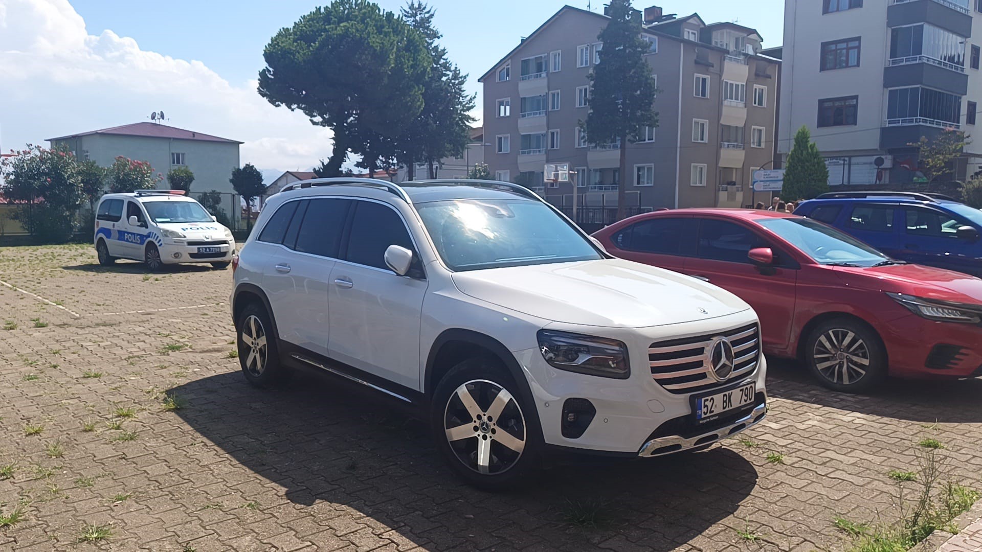 İlk okul gününde öğretmeninin çarptığı Miray hayatını kaybetti-22