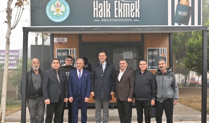 Başkan Zeyrek, Şehzadeler'de Halk Ekmek Büfesinin Açılışını Yaptı! (1)