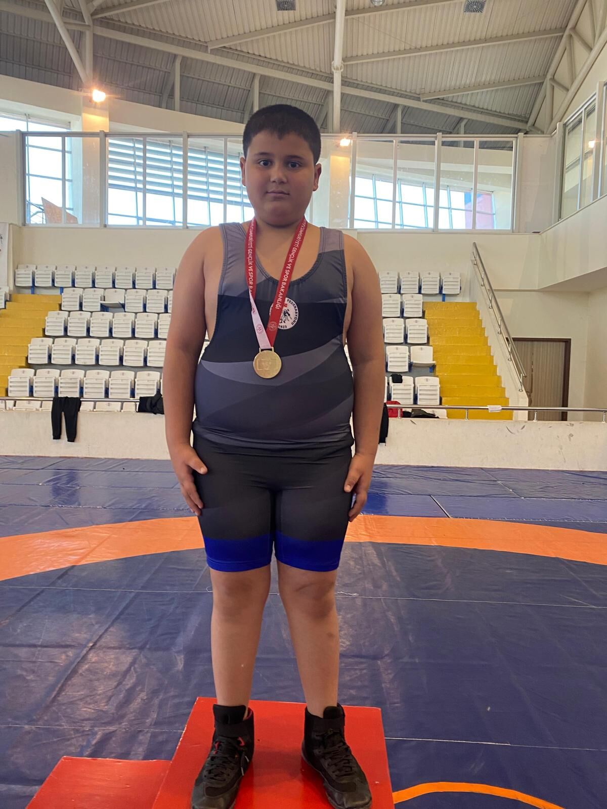 49354791 B6D4 44A9 Ac70 07E60742B9E8