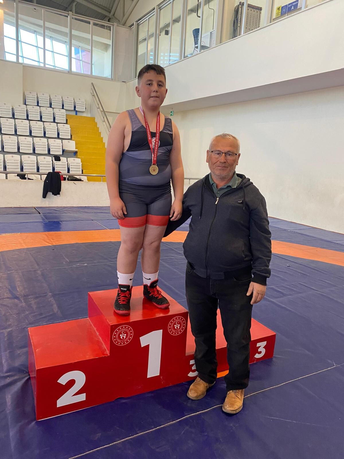 8Fdccfef 2714 4410 A75A 47D5C289231B