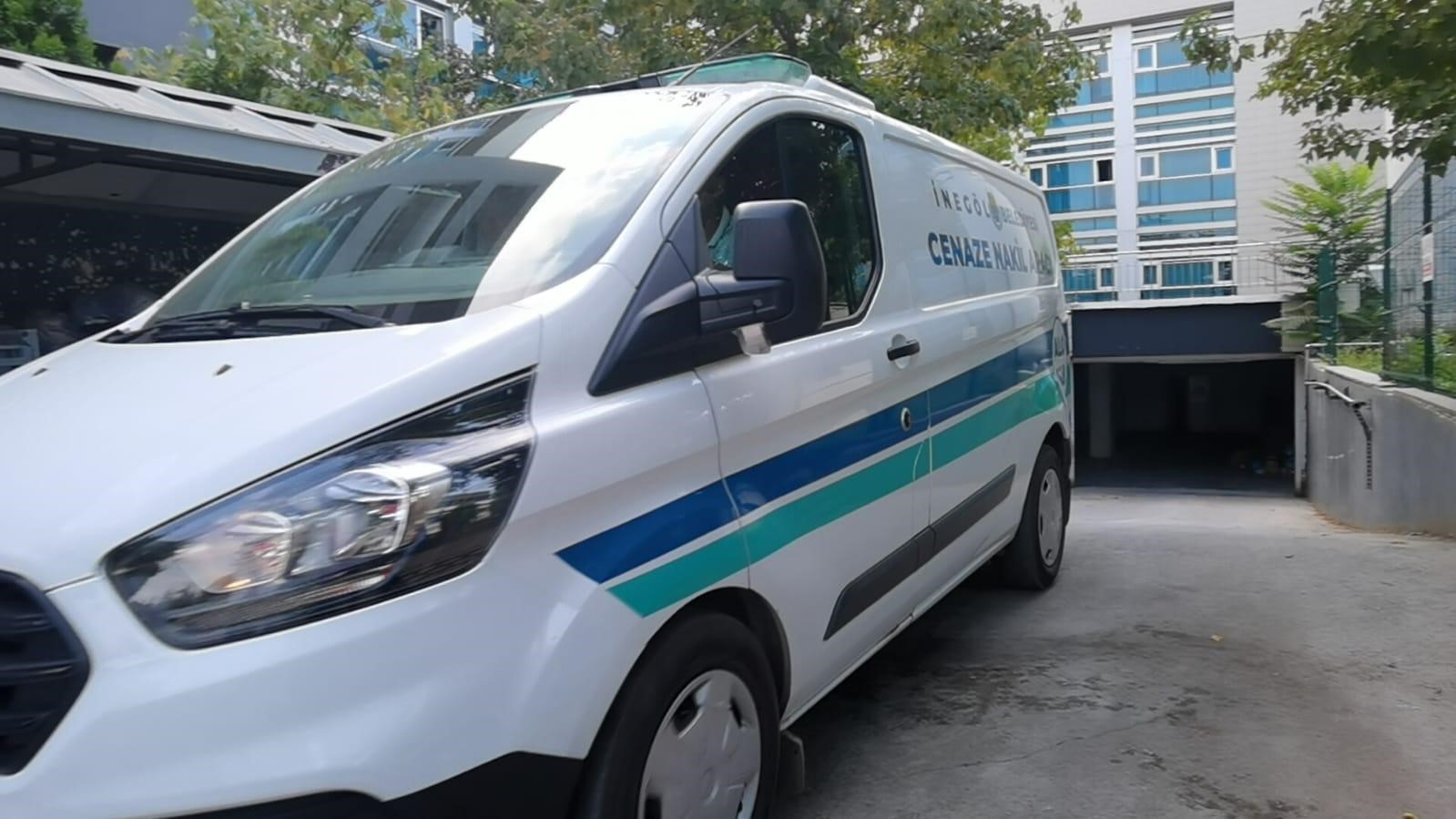 A W382042 02