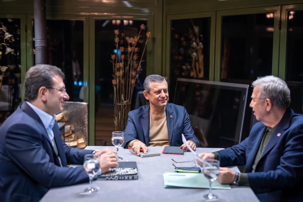 CHP Genel Başkanı Özel, İmamoğlu ve Yavaş ile görüştü-2