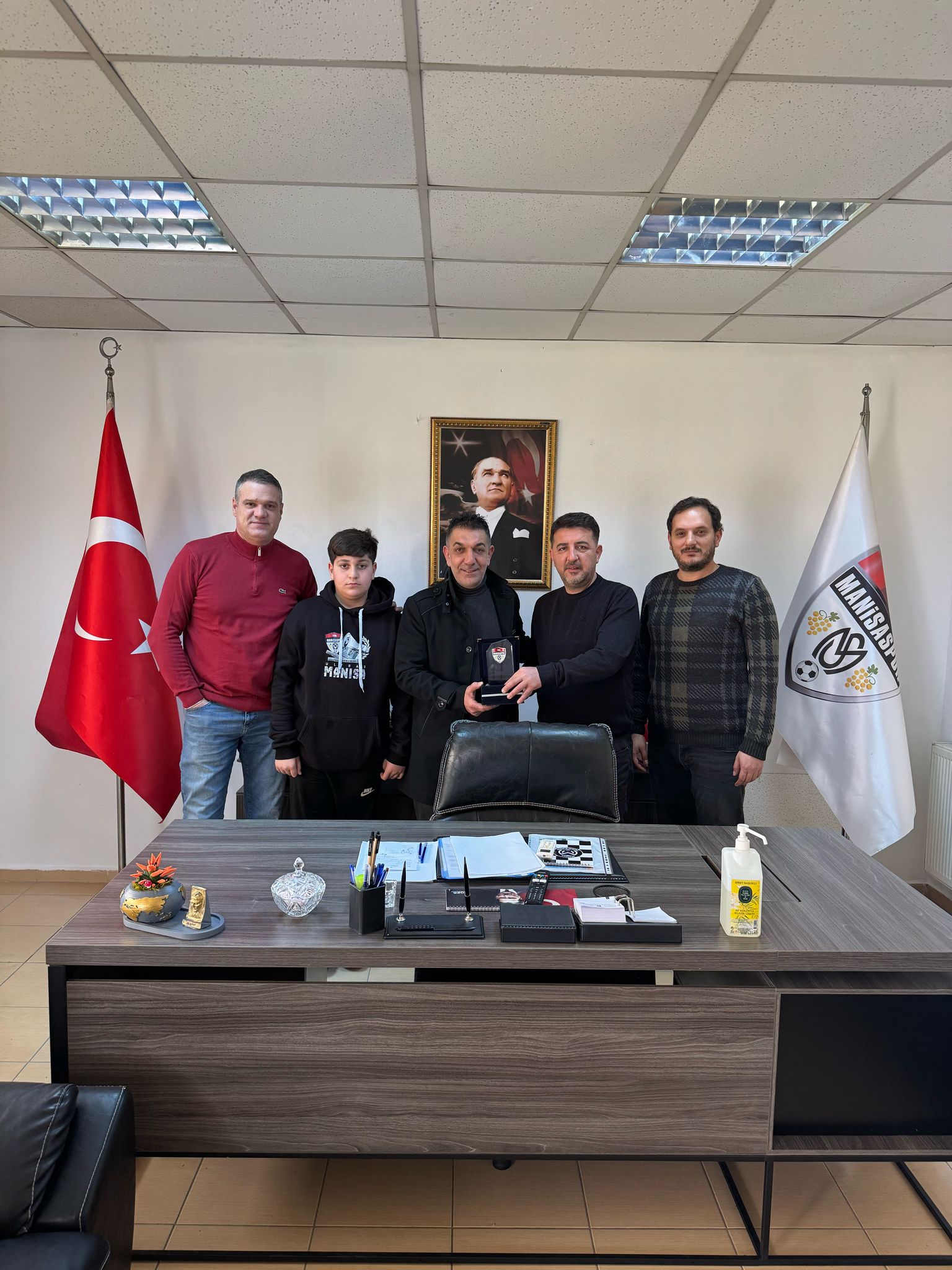 Gökay Budak'tan Manisaspor'a Büyük Jest! (3)