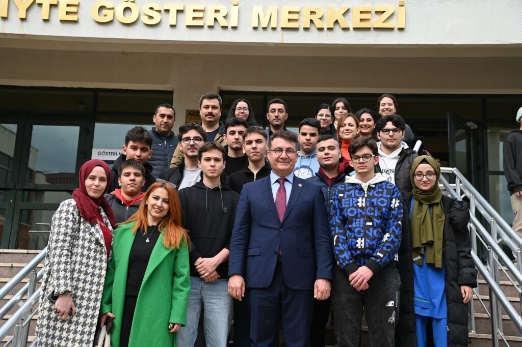 Mabem Öğrencileri İyte'de Rektör Baran Ile Buluştu! (4)
