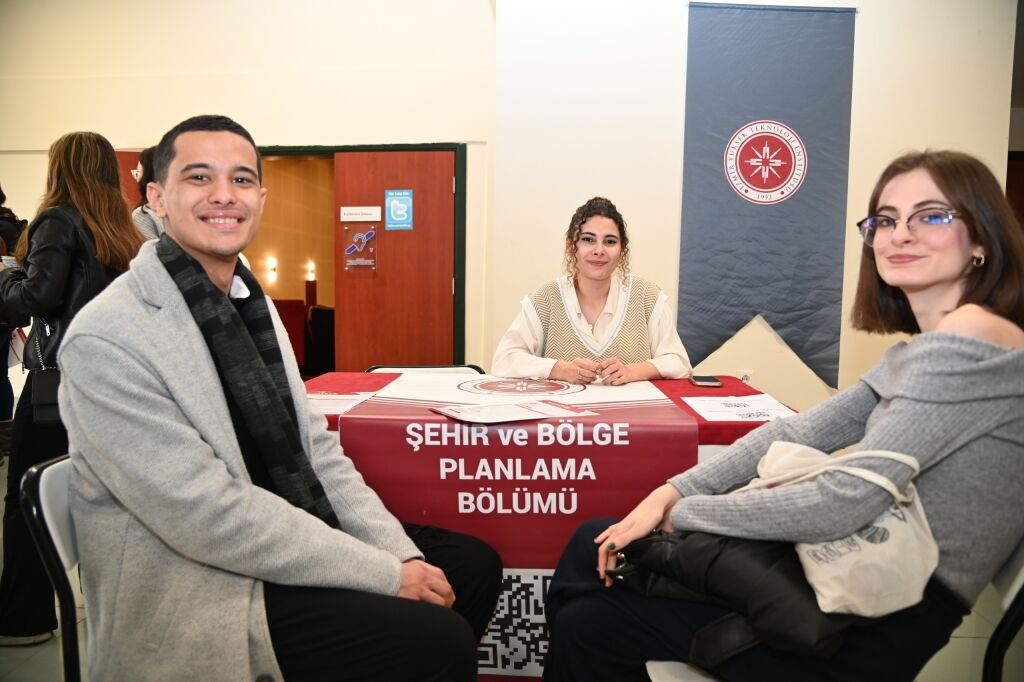 Mabem Öğrencileri İyte'de Rektör Baran Ile Buluştu! (5)