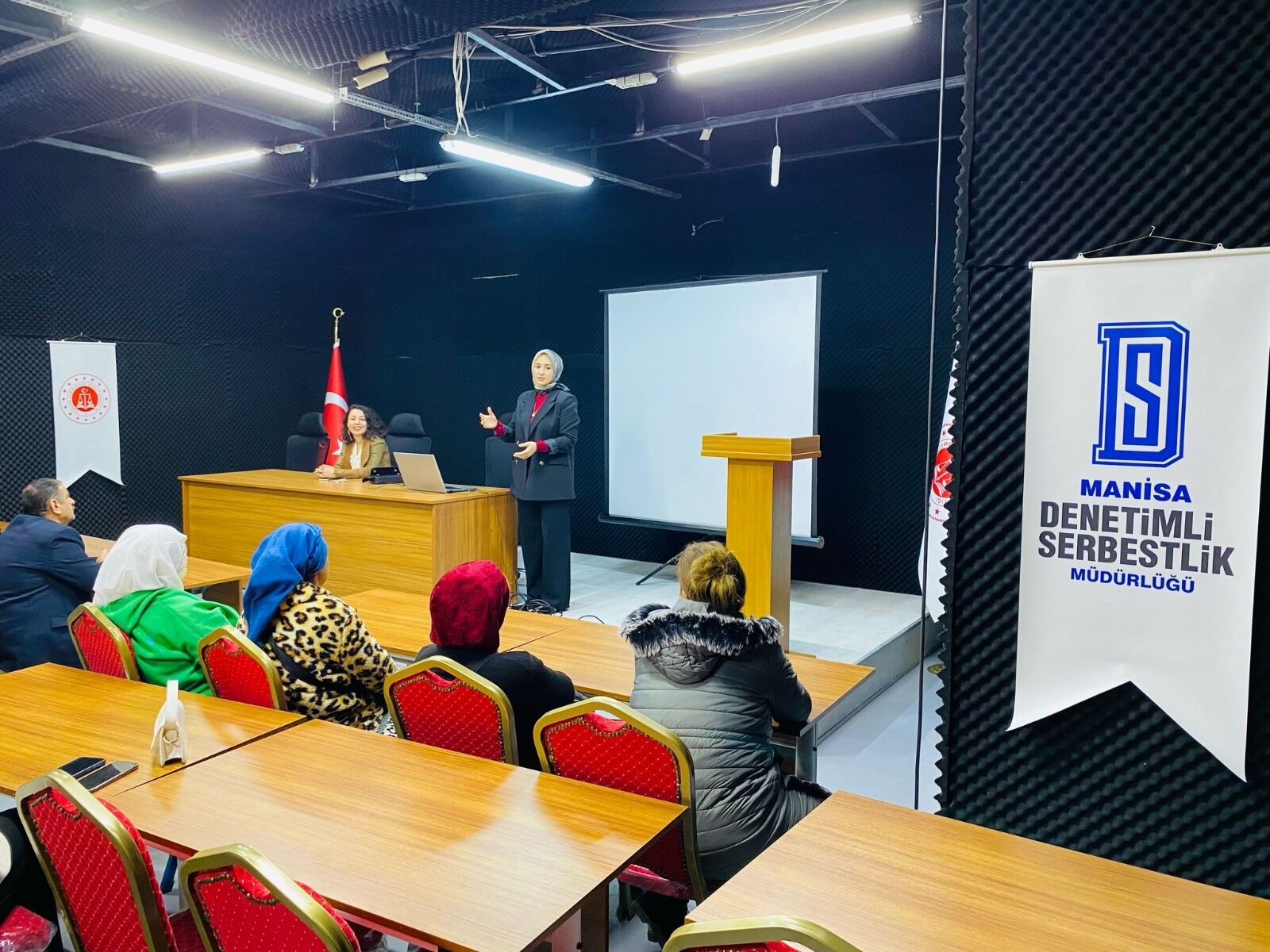 Mani̇sa’da Yükümlü Kadinlar Meslek Sahi̇bi̇ Olacaklar (1)