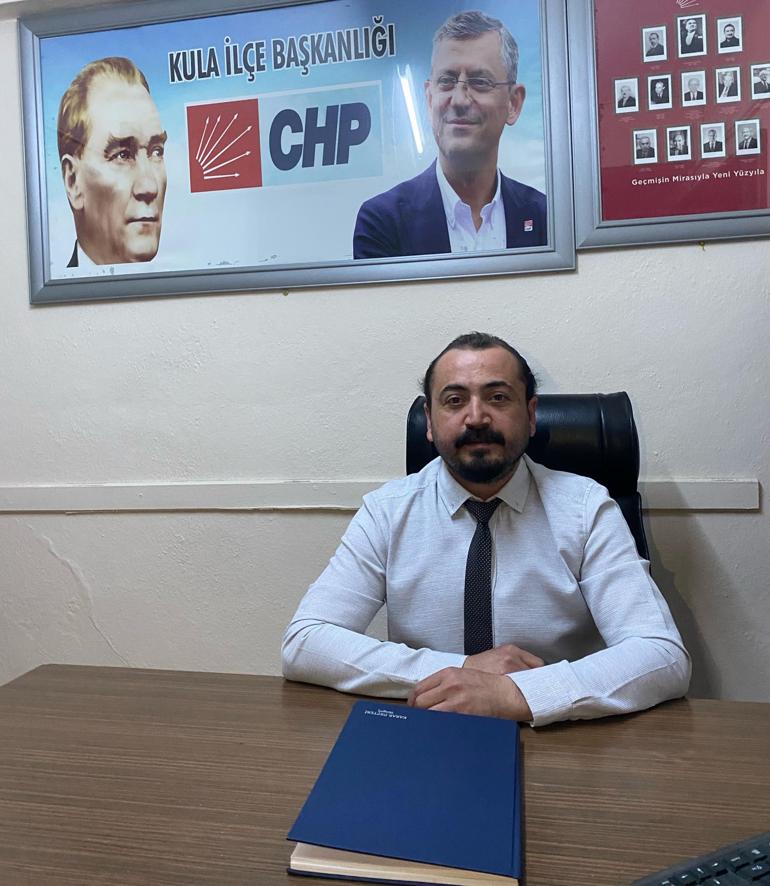 Chp Bayrak Değişimi (2)