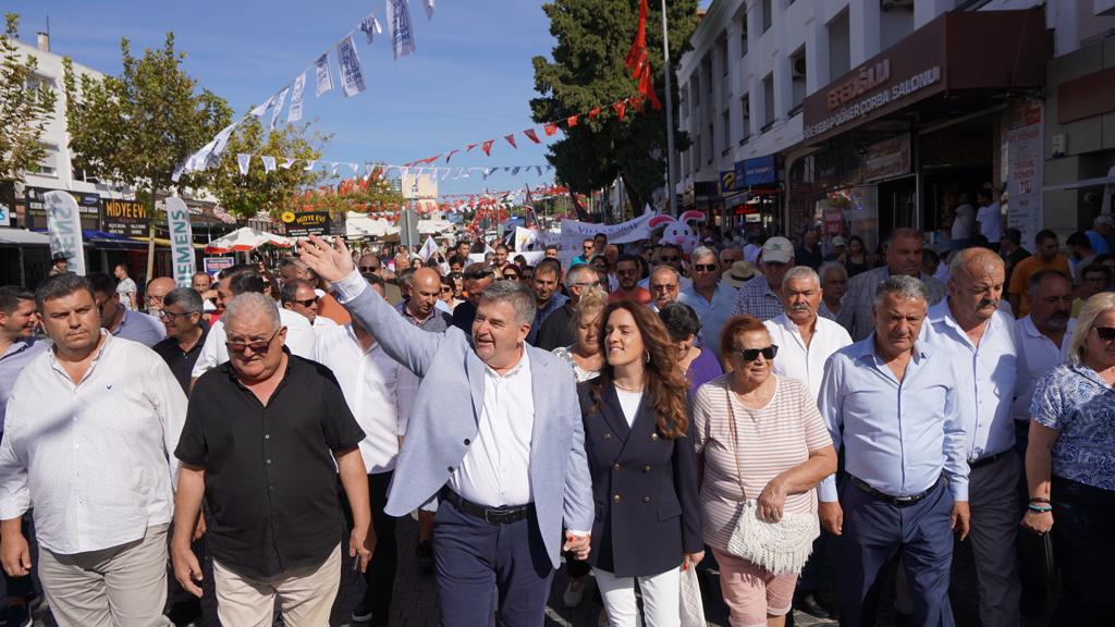 Çeşme Festivali Akdeniz temasıyla büyük bir coşkuyla başladı8