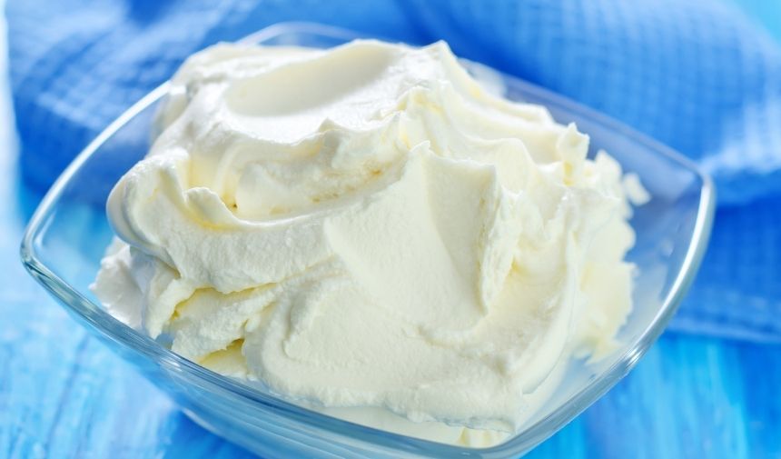 Mascarpone nedir ne işe yarar Mascarpone peyniri nasıl bir peynirdir (1)