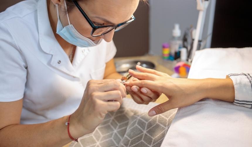 Şeytantırnağı neden çıkar Şeytantırnağı hangi vitamin eksikliğinden olur (3)
