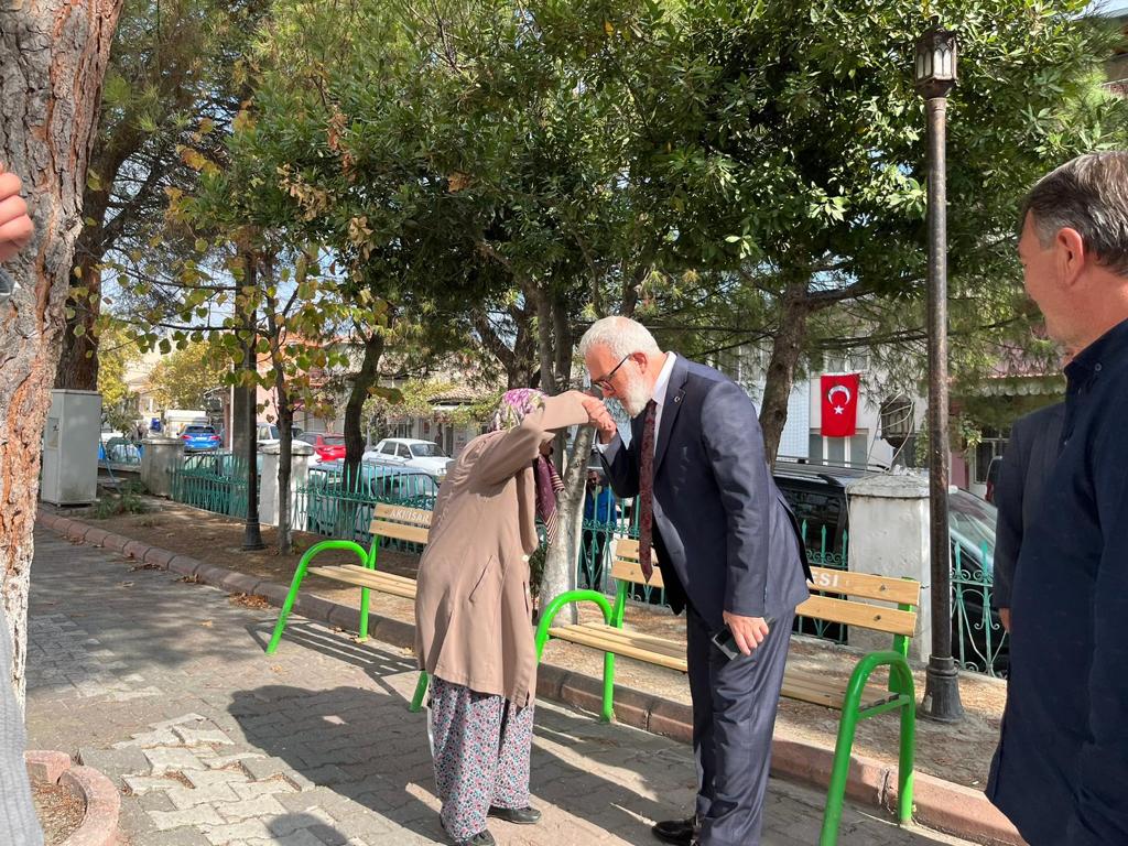 Bahadır yenişehirlioğlu akhisar'da